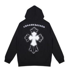 Chrome Hearts In-Store vs Online: Where’s the Better Selection?