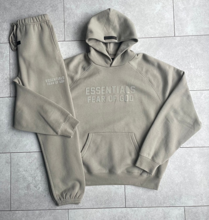 essentials clothing Must-Have Basics for a Stylish Closet