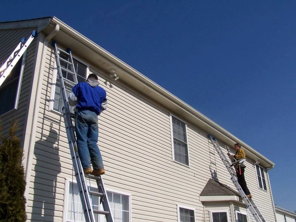 Trusted Contractors for Fixing Damaged Home Exteriors in Canton, Michigan