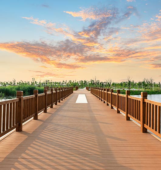 Eco-Friendly Swimming Pool Decking Solutions for Sustainable Homes