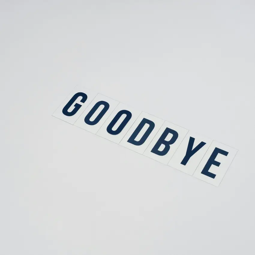 Why Farewell Cards Create Lasting Emotional Connections