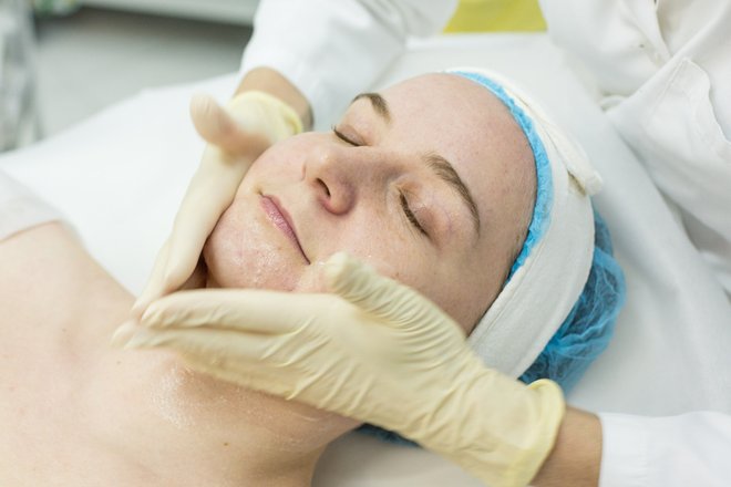 Red Carpet Facial: Why HydraFacial Is  Dubai’s Favourite