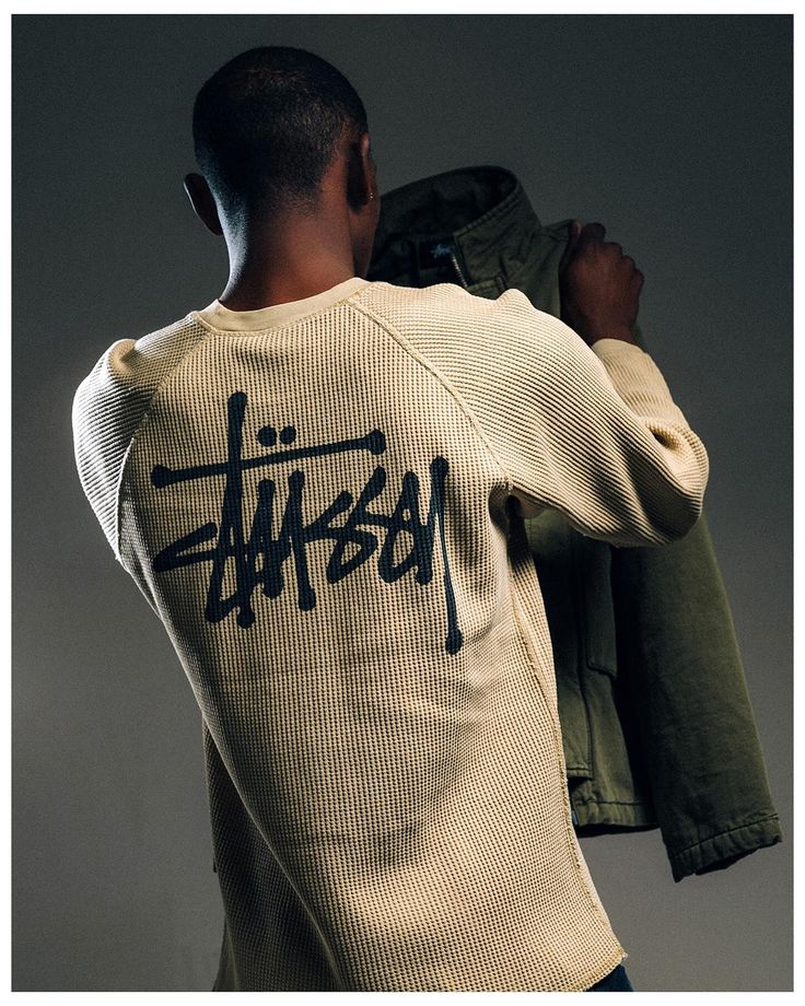 The Evolution of Pull Stussy in Contemporary Fashion Culture