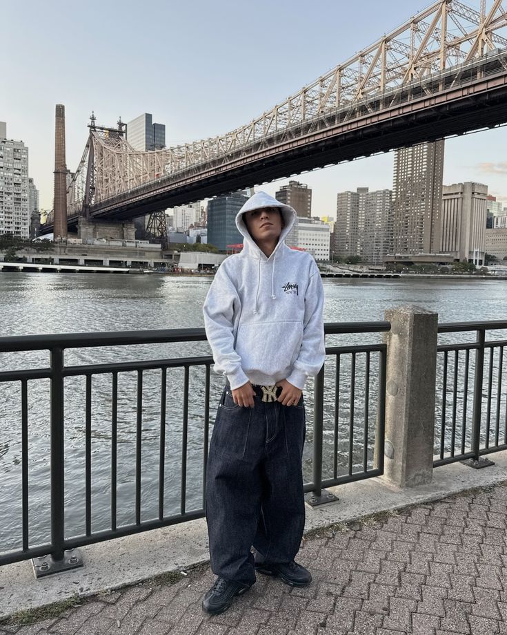 Island Chill, Elevated Style: Stussy x Rhude and Cold-Season Wardrobe Essentials in Honolulu