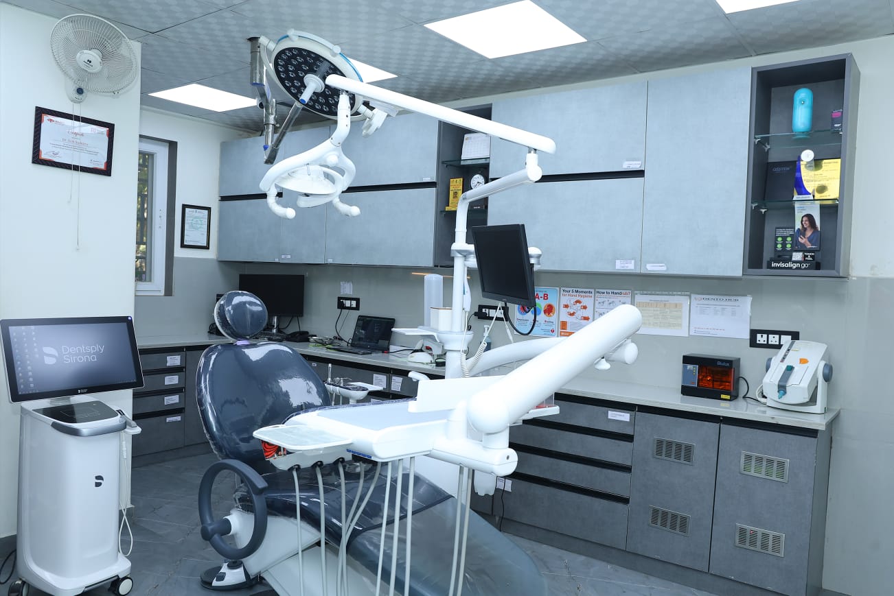 Root Canal Treatment in West Delhi – Pain-Free RCT at Dento Hub