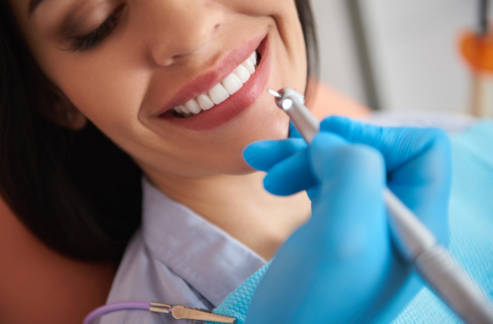 Regular Dental Cleaning vs Deep Cleaning: What’s the Difference?