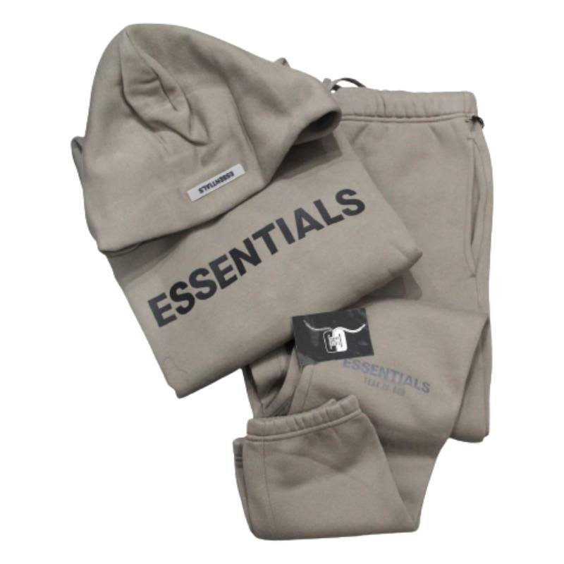 Why Essentials Clothing Defines Modern Minimalism