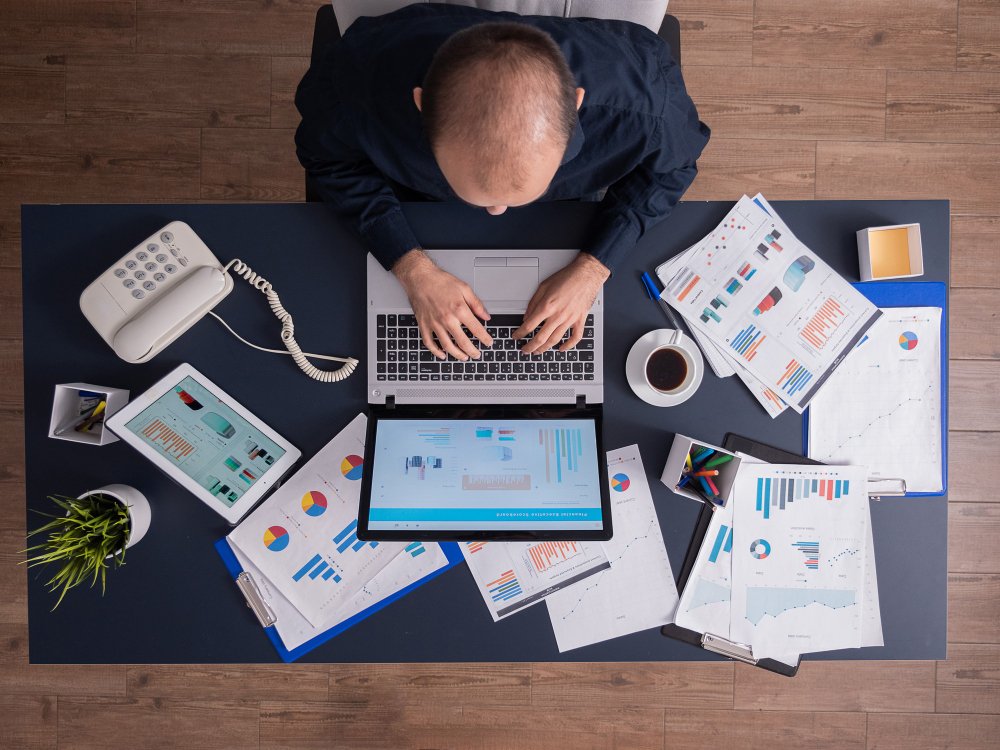 How Outsourced Finance & Accounting Helps SMEs in Iraq Stay Compliant and Profitable
