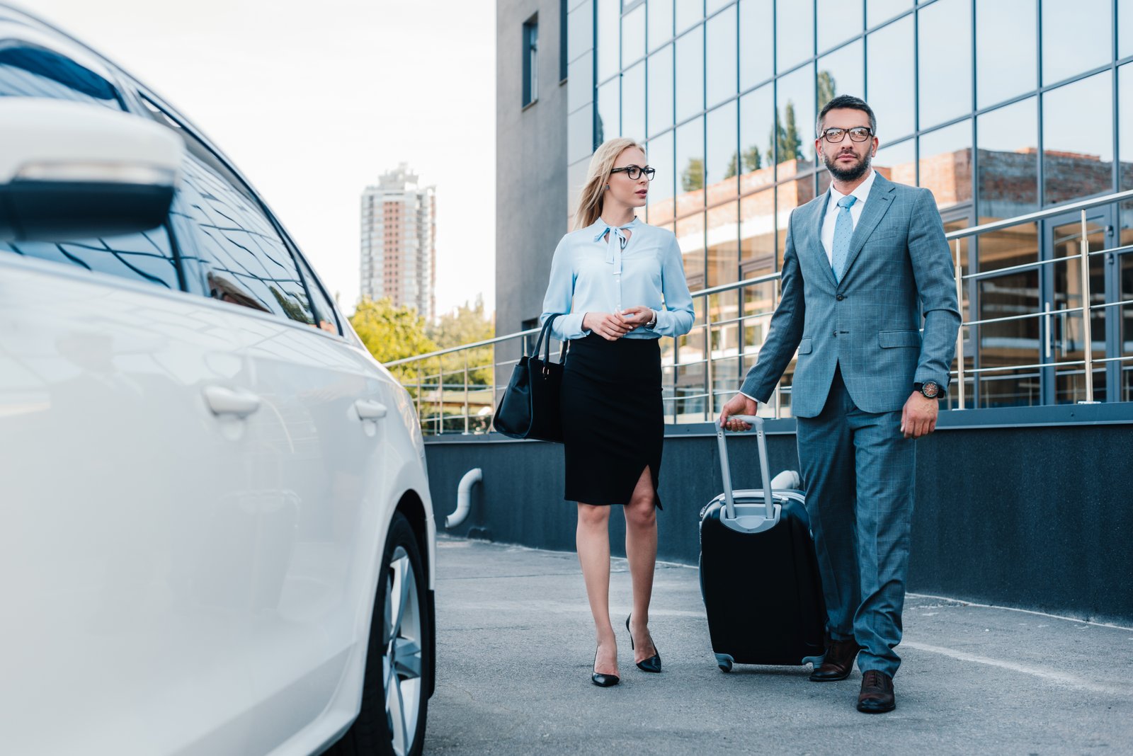 Same Day Courier Chauffeur London Services