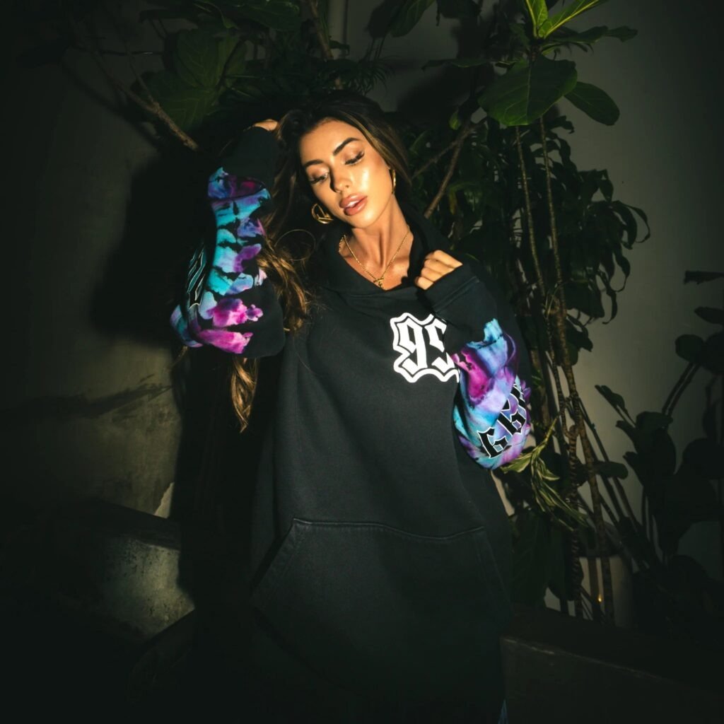 The Quality of 999 Club Hoodies in Streetwear Fashion