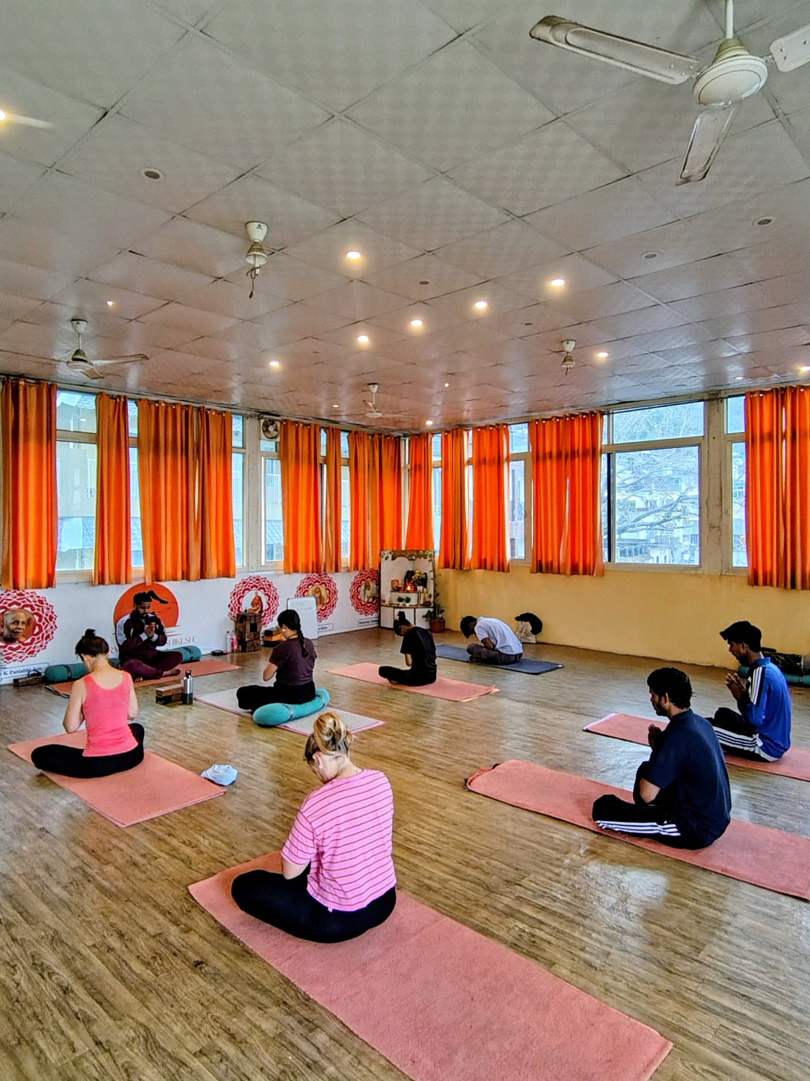 Yoga Retreat in Rishikesh: Reconnect with Your Mind, Body, and Soul