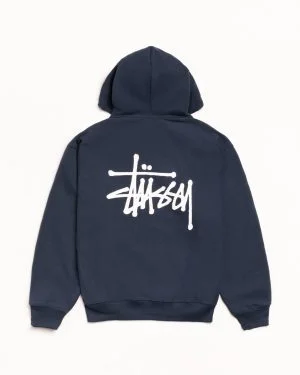 Stilvolle Streetkultur mit Stussy Kleidung
