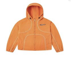 Why Is Trapstar Kurtka So Popular in Streetwear Fashion?