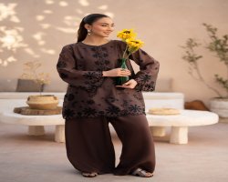 Women Lawn Dresses Online 2026 – Comfort, Style, and Everyday Elegance