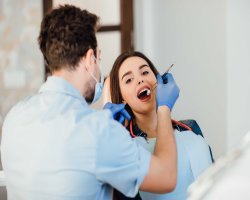Signs You Should Not Ignore Before Wisdom Teeth Removal