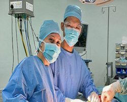 Simple Things To Check Before Choosing The Right Knee Specialist