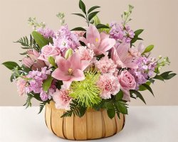 Seasonal Flower Delivery in Oshawa