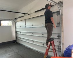 Trusted Garage Door Repair Experts Chicopee